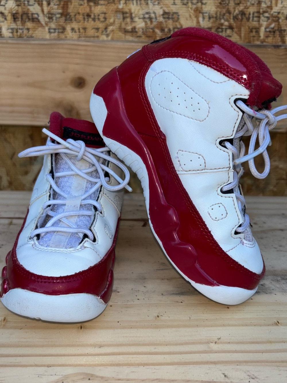 Nike Air Jordan 9 IX Retro Kids Size 9c White Gym Red Toddler Jordans 401812-160